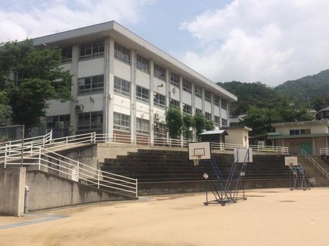 瀬野小学校(3700m)-