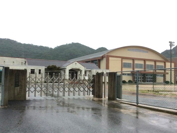 吉田中学校(2200m)-