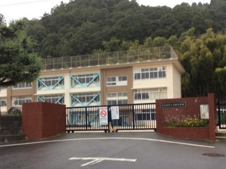 吉田小学校(1600m)-