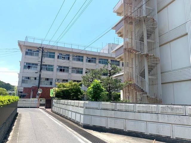 八幡東小学校(1100m)-