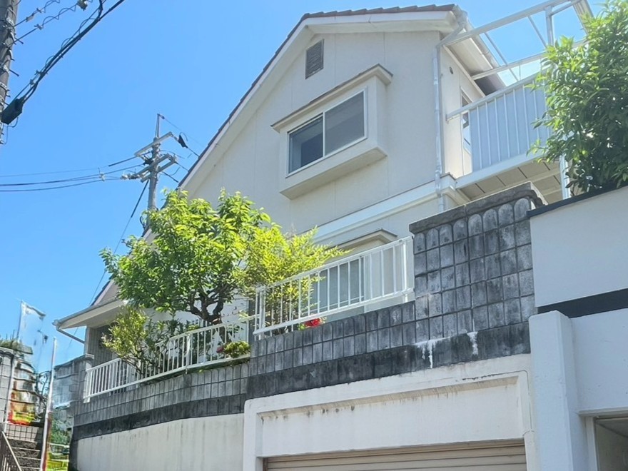 【外観】ただ今現況販売中！お好みにリフォームいただけます♪※2026年5月撮影