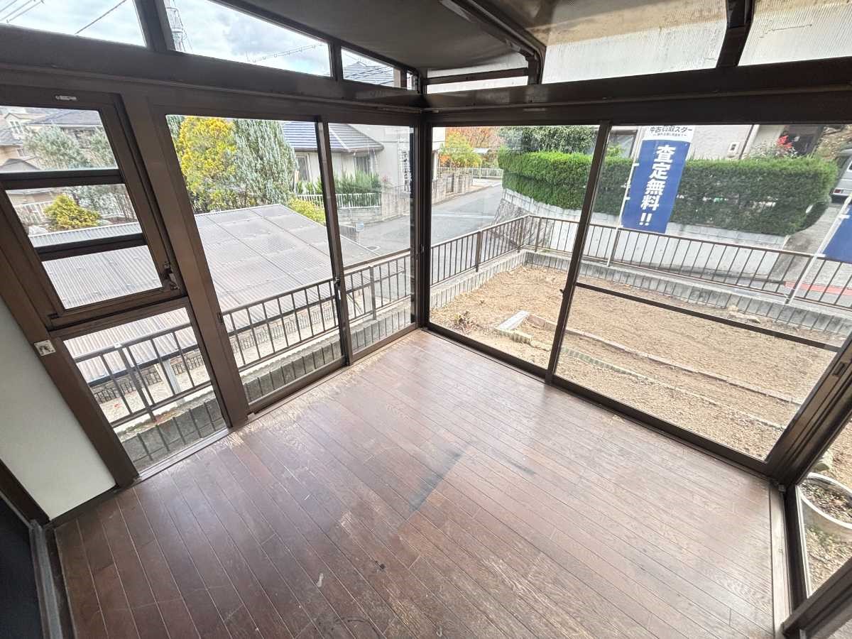 《サンルーム》日当たり良好のサンルーム♪（2025年12月撮影）