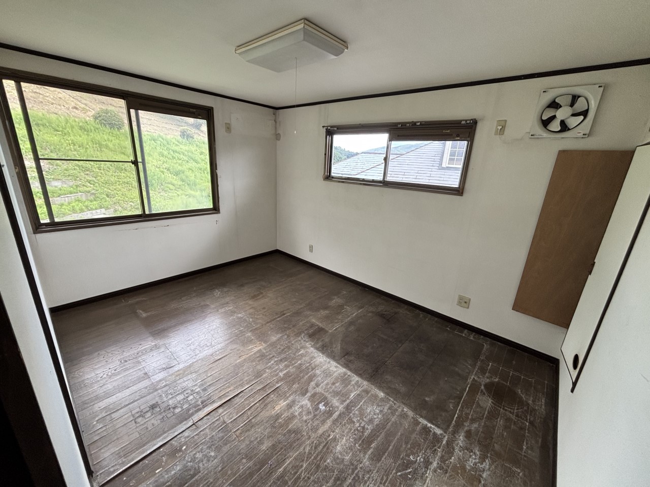 《洋室》子供部屋や趣味の部屋にどうですか？