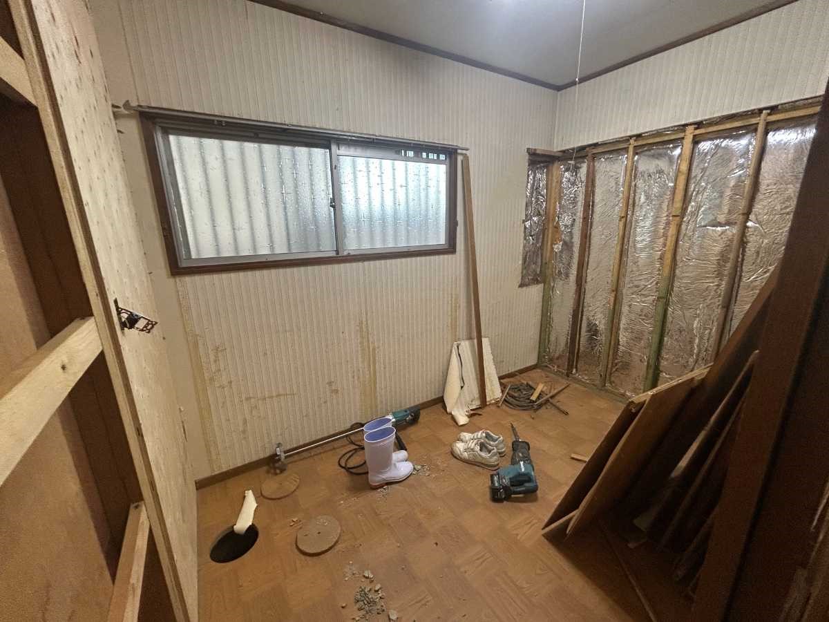 《1Fフリースペース》物置にしたり趣味のお部屋としても使えます！（2026年1月撮影）※リフォーム中写真