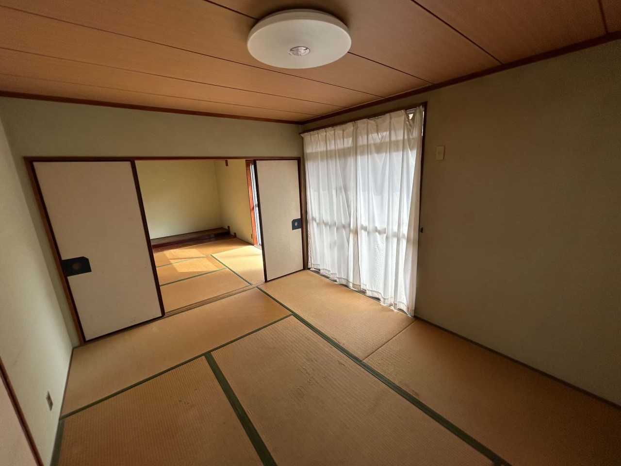 【和室】畳の香りと穏やかな雰囲気で、日常に安らぎをもたらします♪※2026年2月撮影