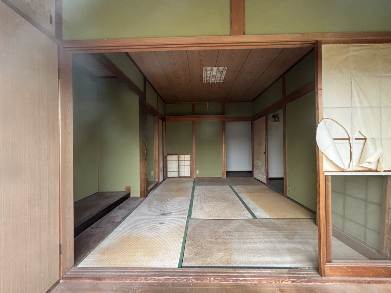 【和室】くつろぎや来客時にも便利な和室付き（2026年2月撮影）※リフォーム前写真