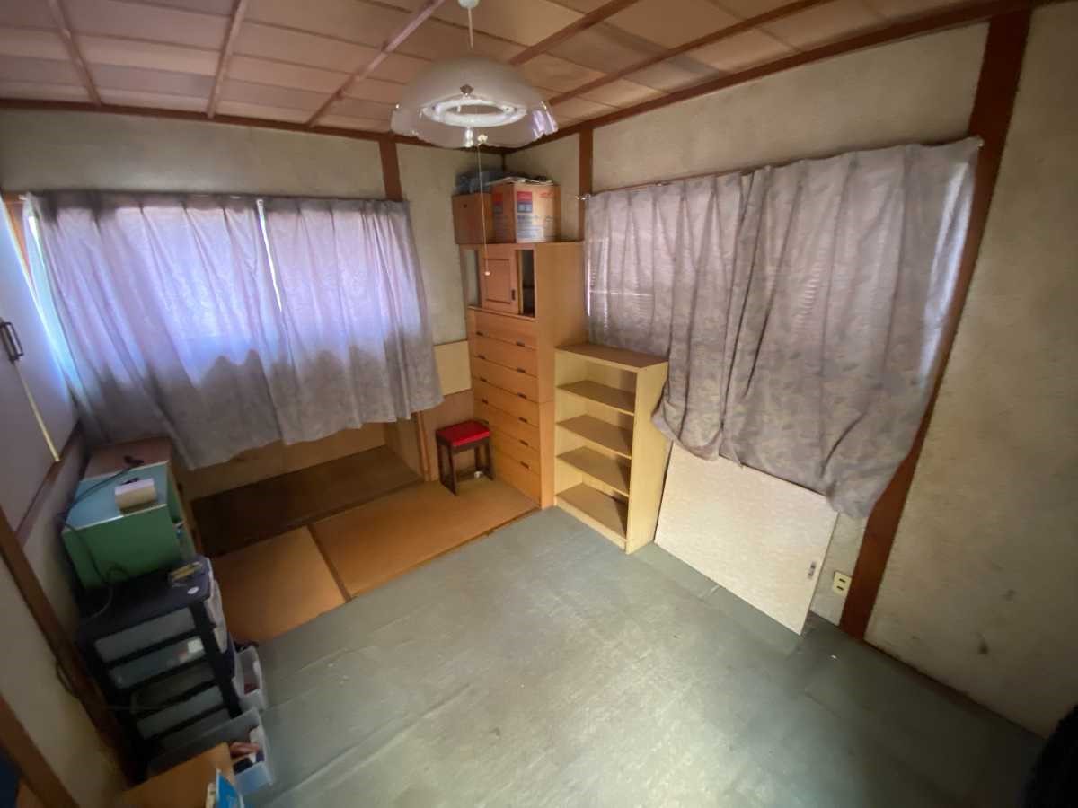 【2階和室】二面採光の和室は客間や家事室、お昼寝にも♪※2026年4月撮影