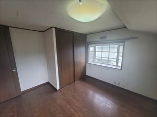 【2F洋室】全居室収納付きでお部屋を広く使えます！※2026年5月撮影