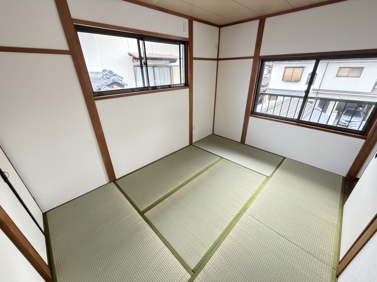 【2F和室】畳の香りに包まれる穏やかな和の暮らし※リフォーム後の写真です※2026年5月撮影