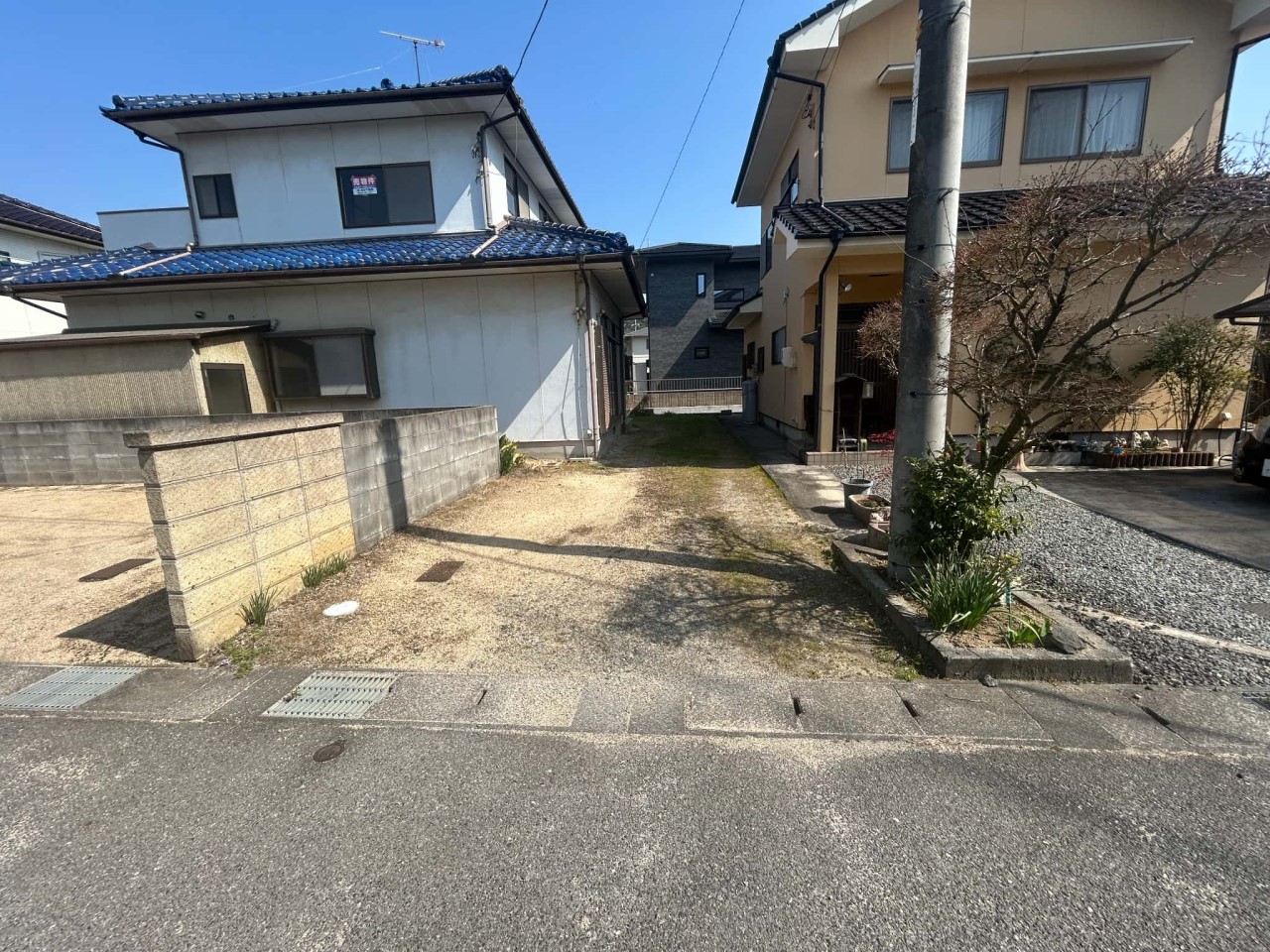 【外観】スーパー徒歩10分圏内（約700ｍ）＆駐車3台可能！！※2026年４月撮影