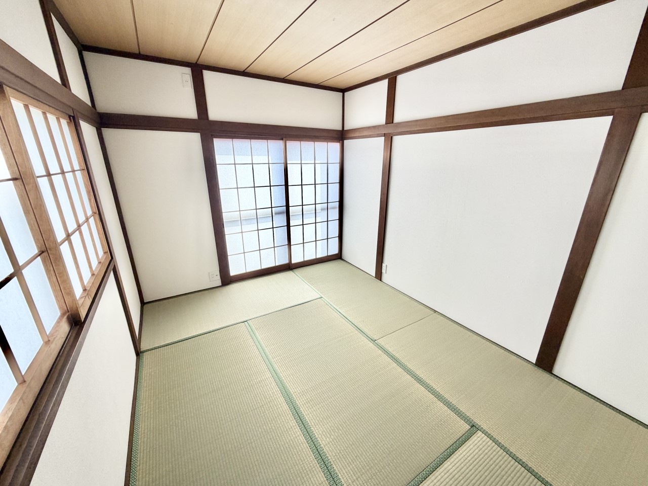 ◆2階和室（リフォーム後）｜最近の住宅は和室が減ってきていますが、やはり１部屋でも和室があると落ち着きますよね。