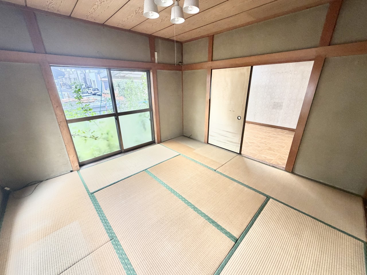 ◆1階和室｜ぬくもりを感じられる和室でゆっくりとお寛ぎいただけます♪