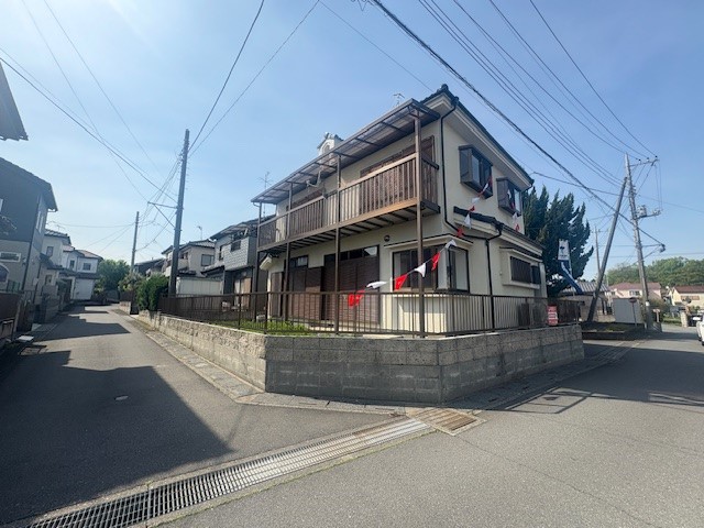 【外観】三方角地で日当たり、風通し良好〇