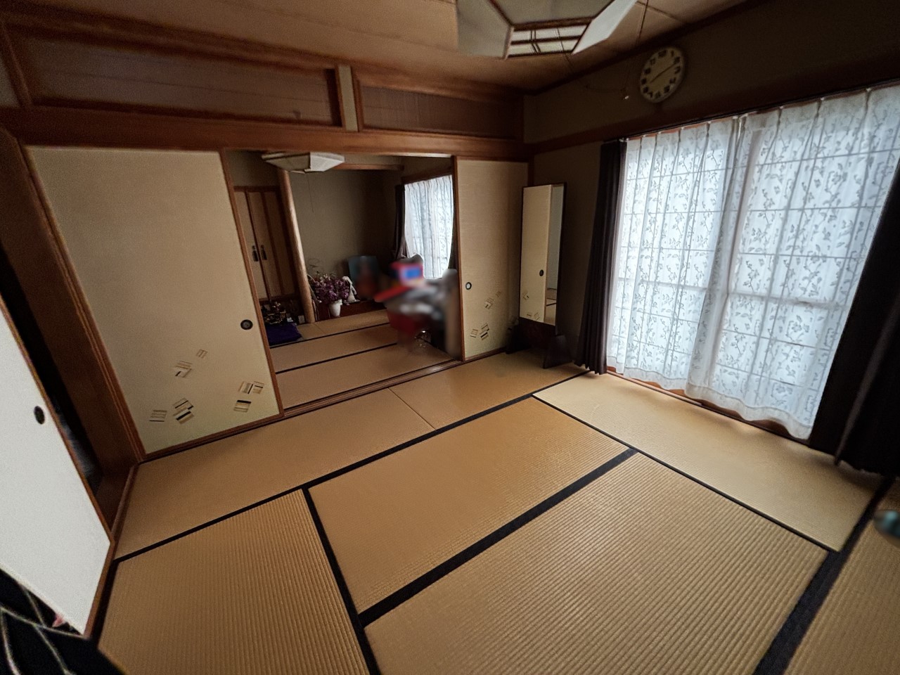 お子様のお昼寝スペースや、洗濯物をたたむのに最適♪