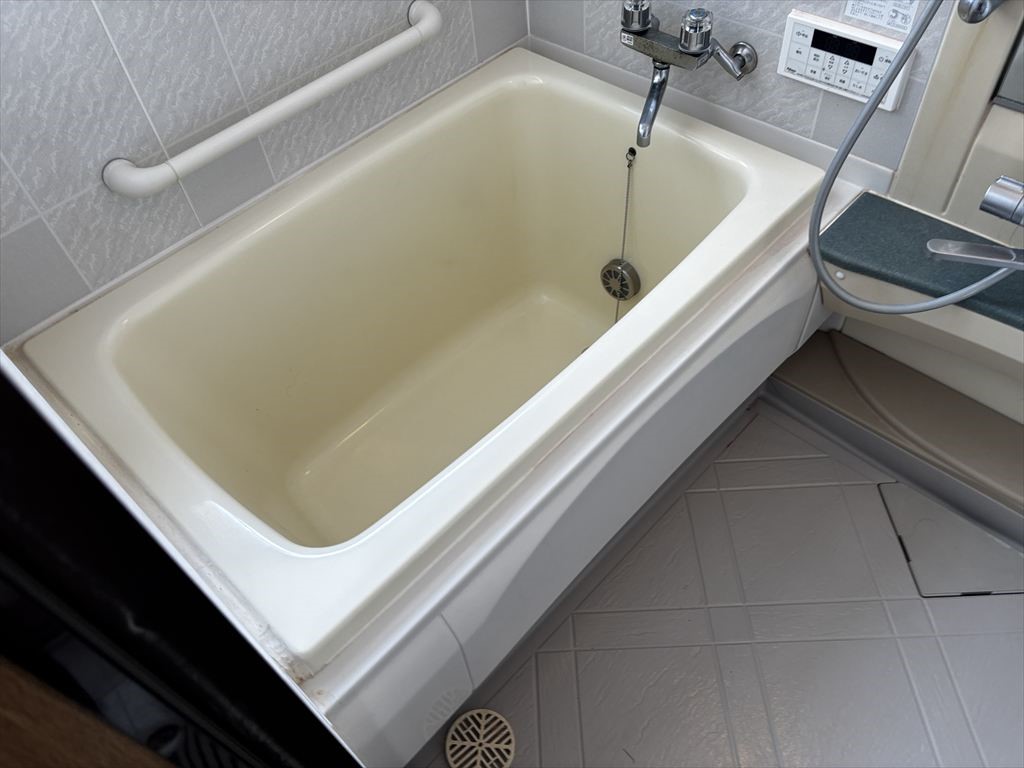 ◆浴室｜手すりがついているので転倒のリスクが軽減！（2026年2月撮影）