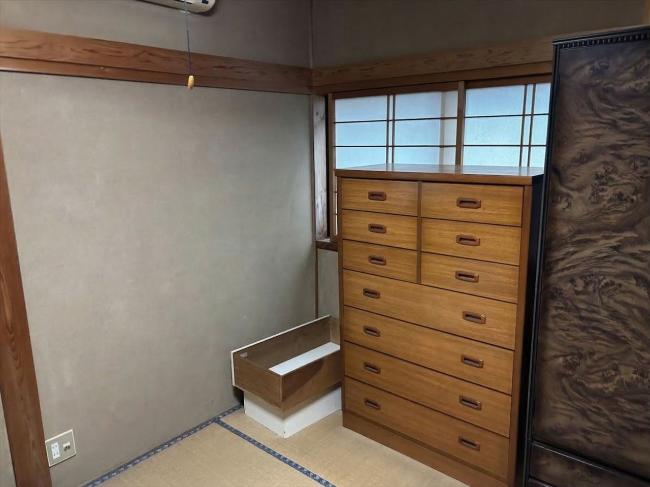 【和室】畳の香りに包まれる穏やかな和の暮らし♪※2026年3月撮影※残置物売主撤去予定