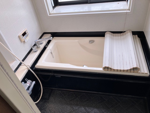 【営業】窓がついていてすぐに換気ができるのでカビができにくくなります♪※2026年3月撮影