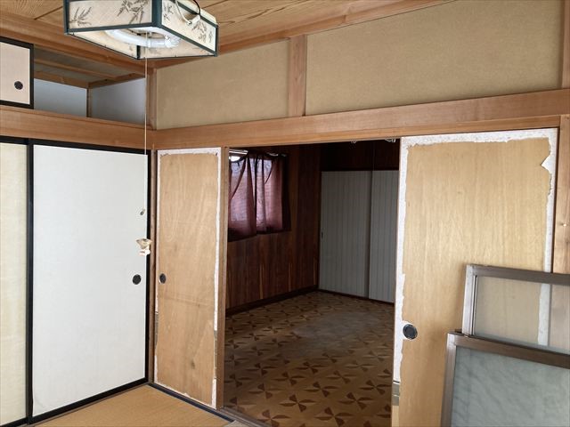 ◆2階洋室｜ご家族のくつろぎスペースや寝室としても利用可能な洋室