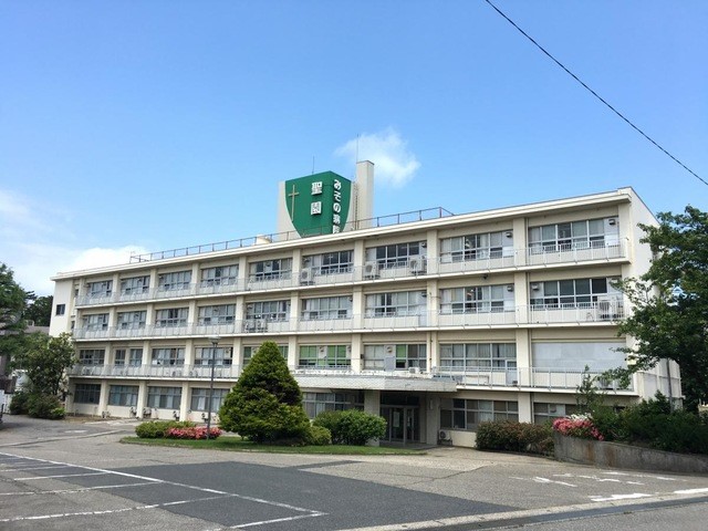 医療法人社団仁和会聖園病院(1482m)-