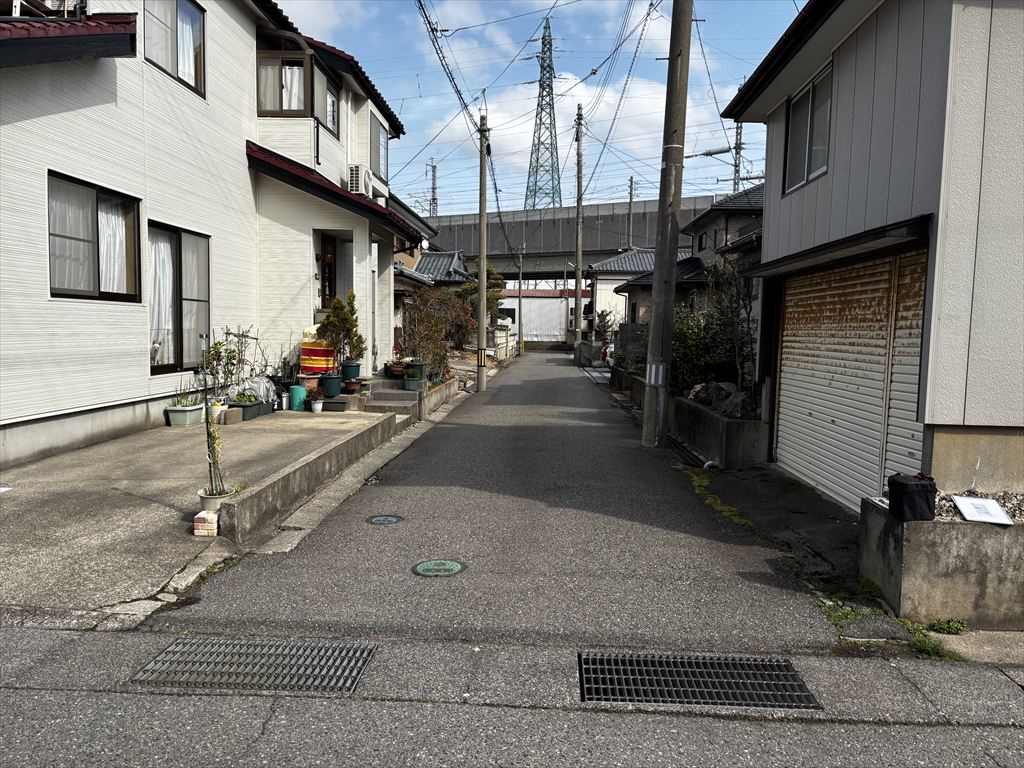 閑静な住宅街でありながら周辺環境も充実！