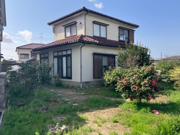 ◆外観｜小中学校まで徒歩5分圏内！