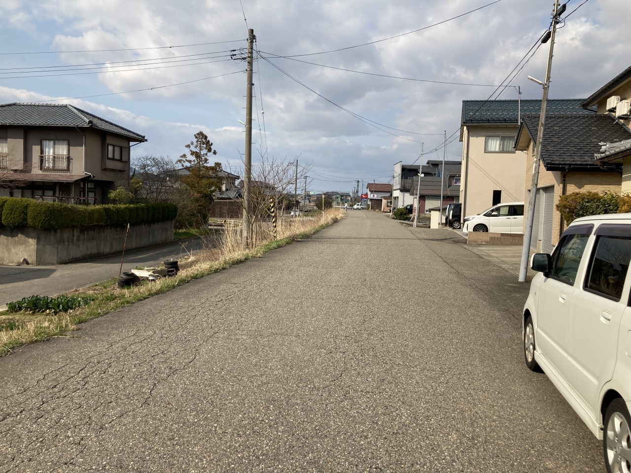 ◆外観｜車通りが少なく、小さなお子様がいても安心♪