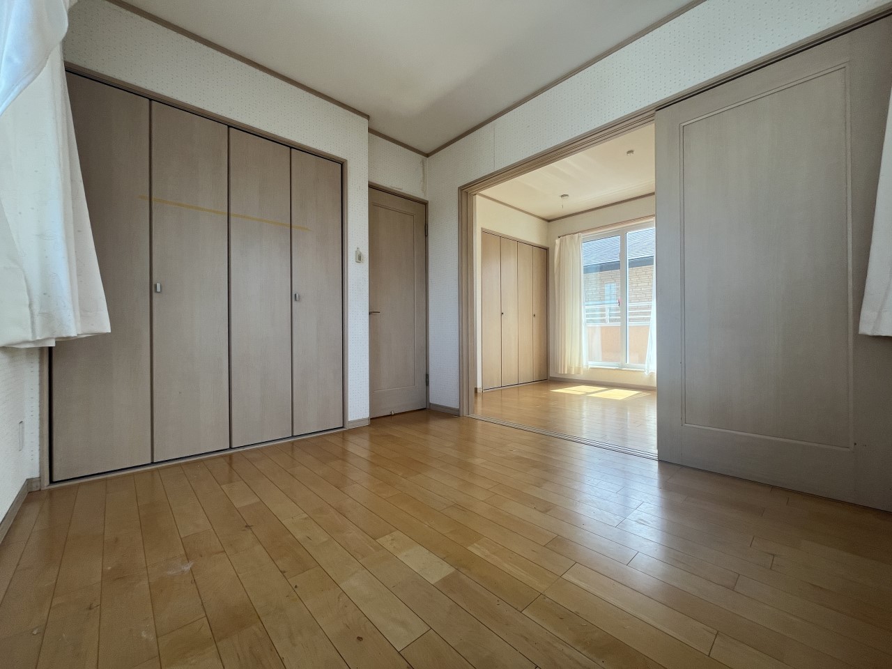 【２F北東洋室】※現況販売となります。（２０２６年３月撮影）