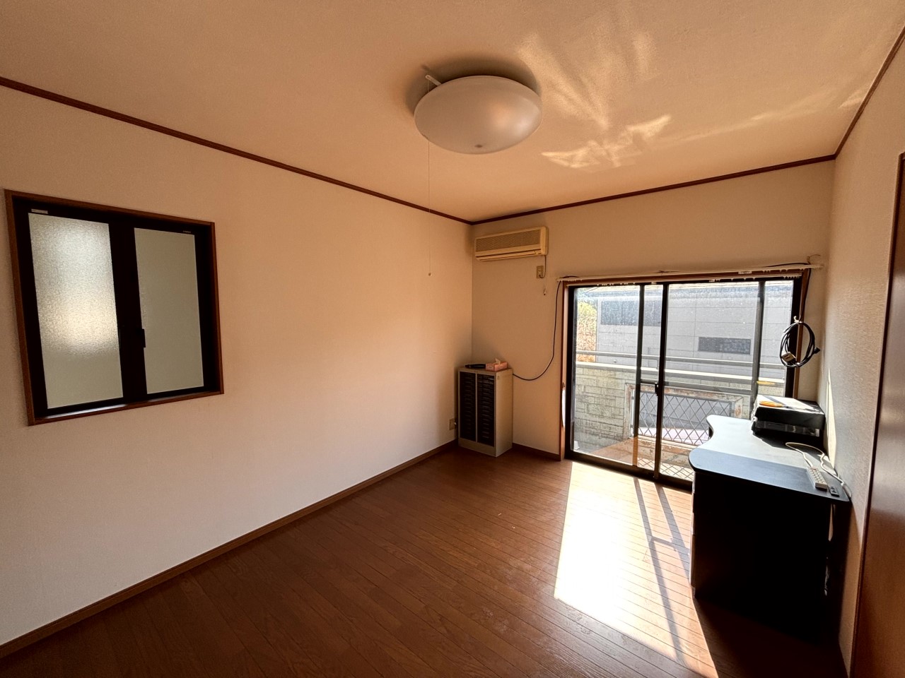 【２F東側洋室】※現況販売となります（2026年3月撮影）