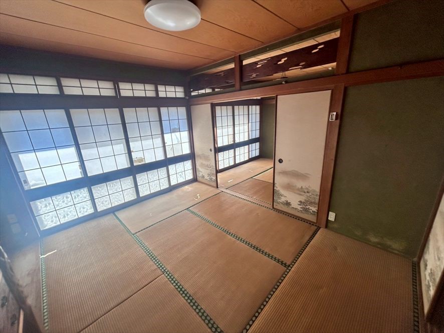 【１F和室】※現況販売となります。（２０２６年４月撮影）障子からたっぷりの光が差し込みます♪