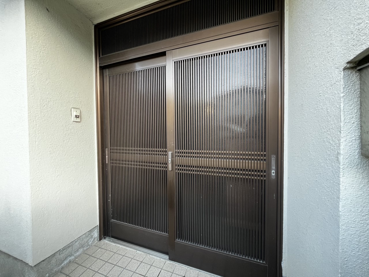 【外観】※リフォーム前の写真です。（２０２６年１月撮影）