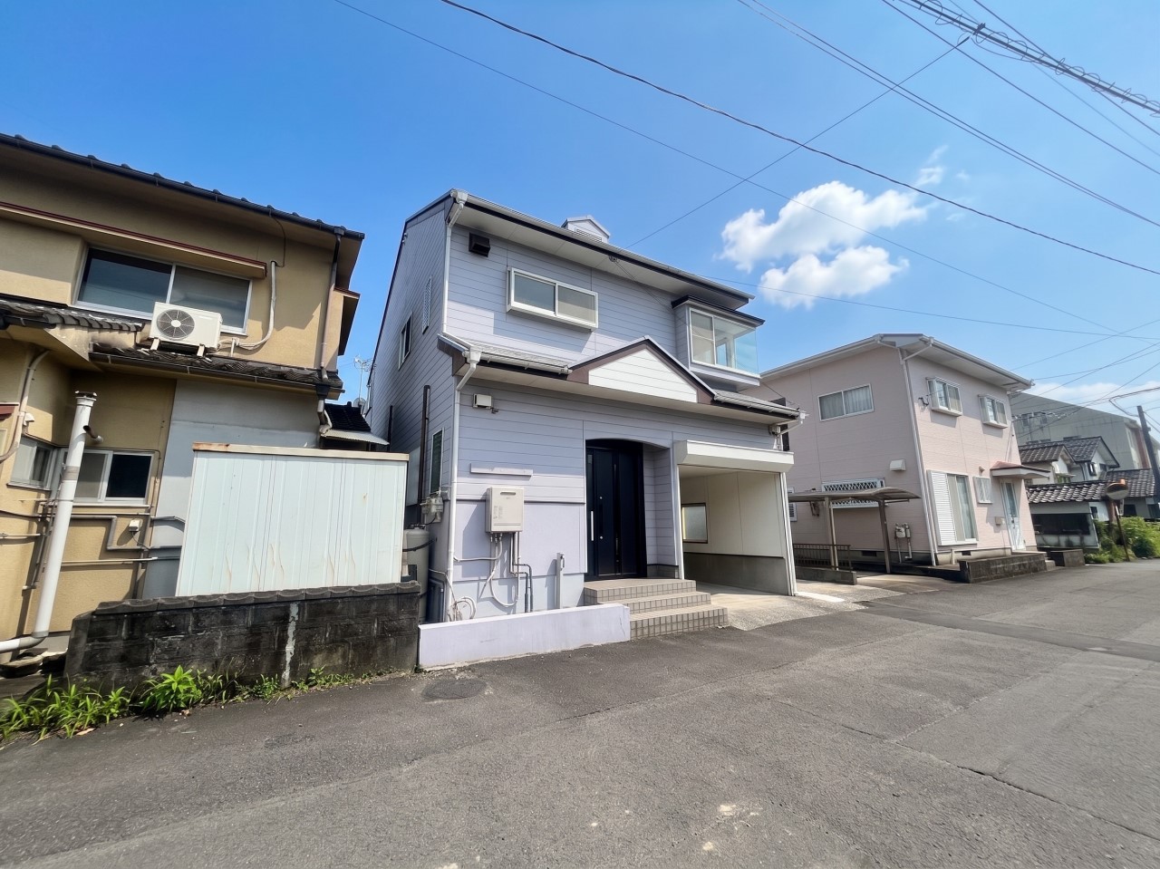 【外観】※リフォーム後の写真です（２０２６年７月撮影）