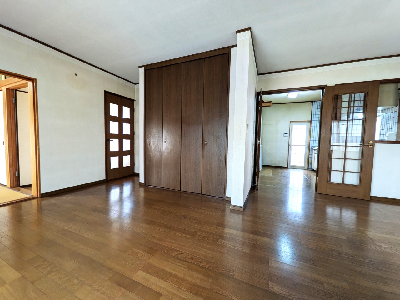 【リビング】リビングにはクローゼットがついています（2026年2月撮影）