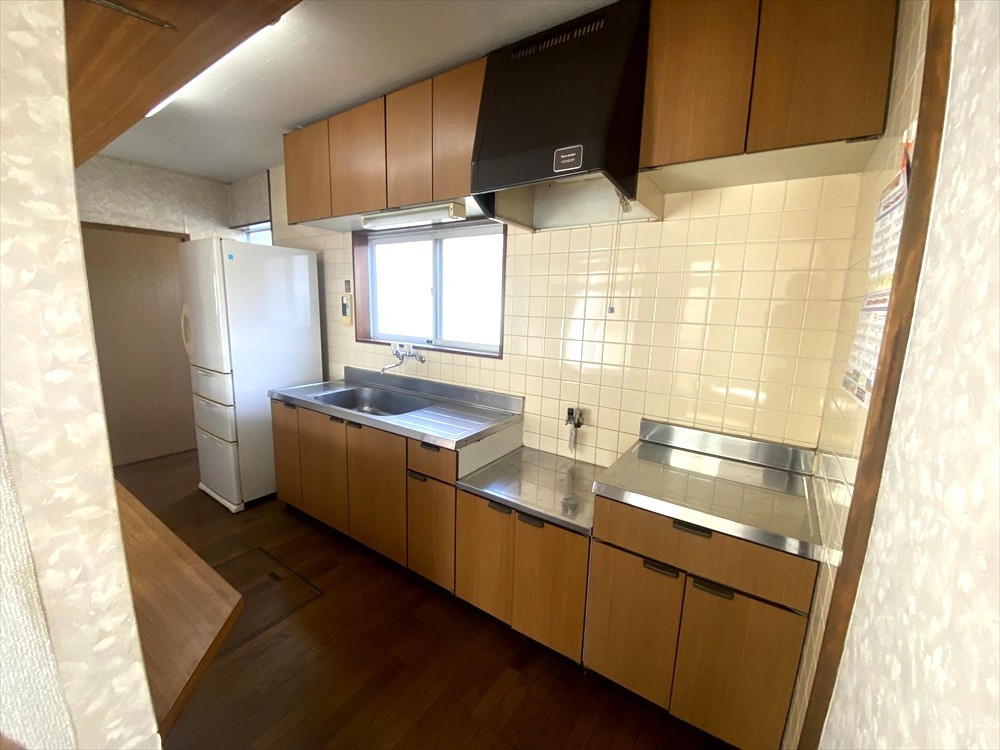 【キッチン】広々とした使いやすいキッチンです（2026年2月撮影）