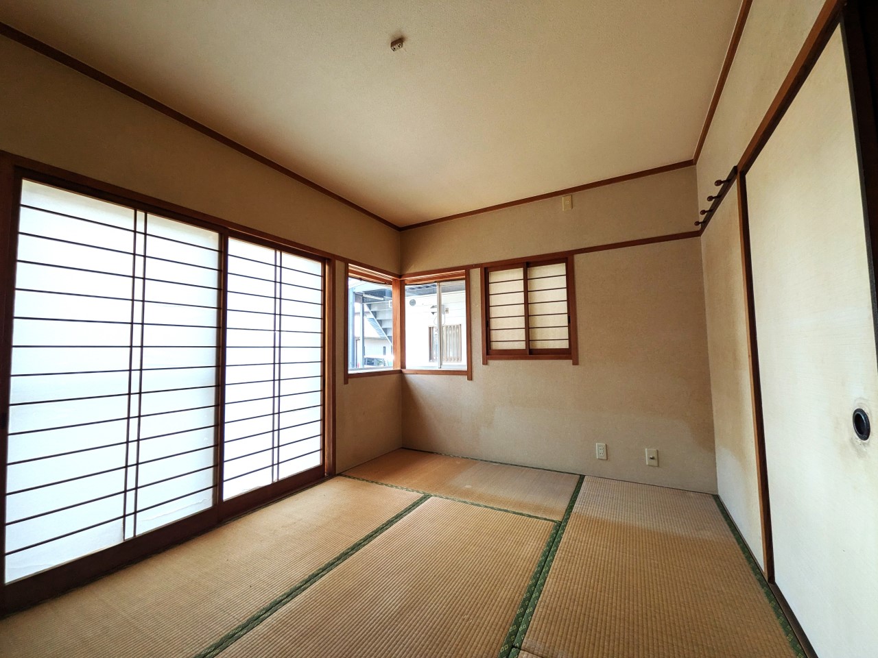 【和室6帖】明るく過ごしやすい空間の和室です（2026年3月撮影）