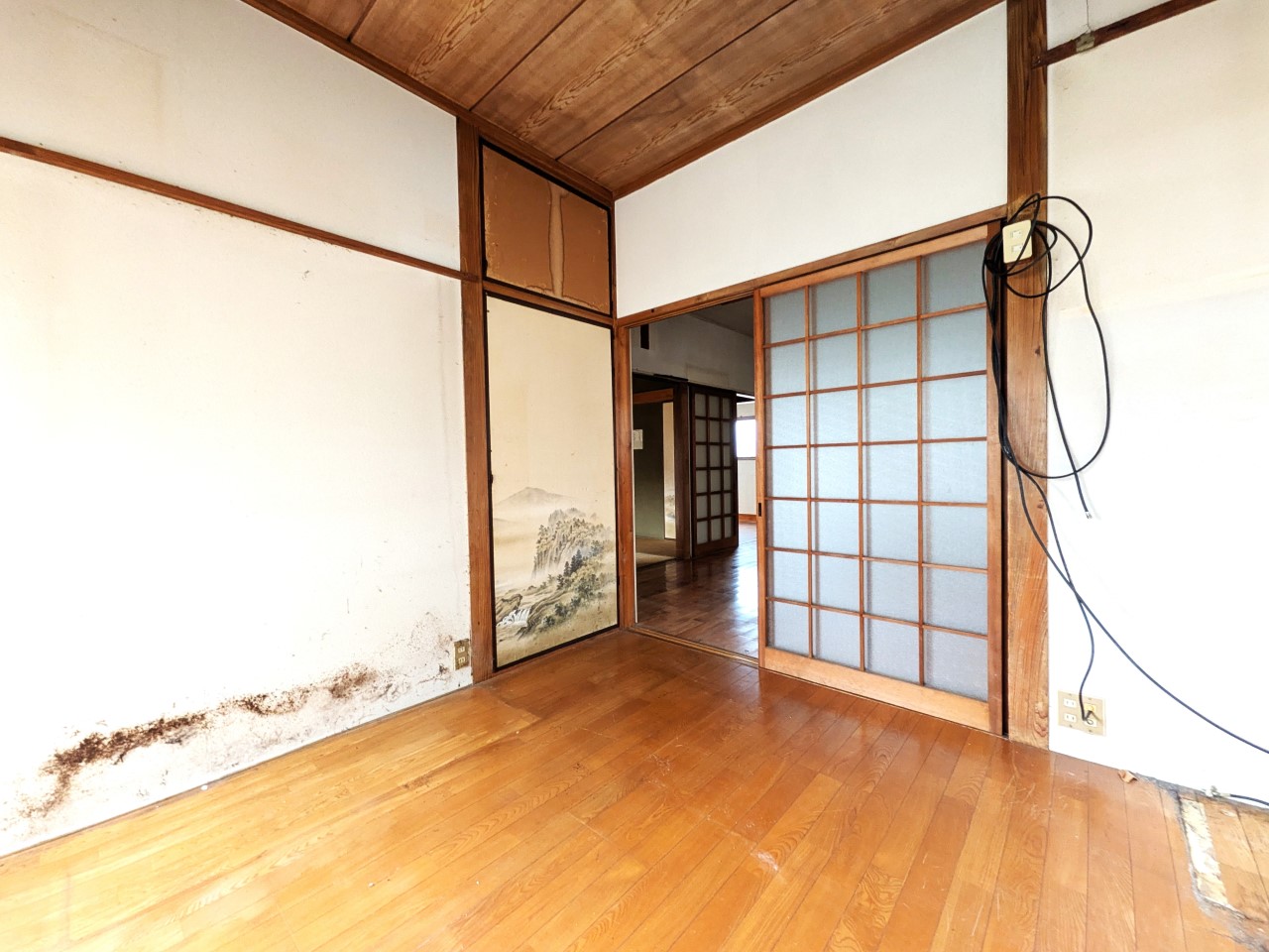 【1F4.5帖洋室】DKの続き間の洋室♪リビングとしても活用できます！（2026年3月撮影）