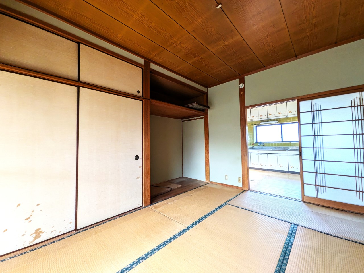 【1F和室】キッチンにつながる和室はリビングとしても使えます♪（2026年4月撮影）