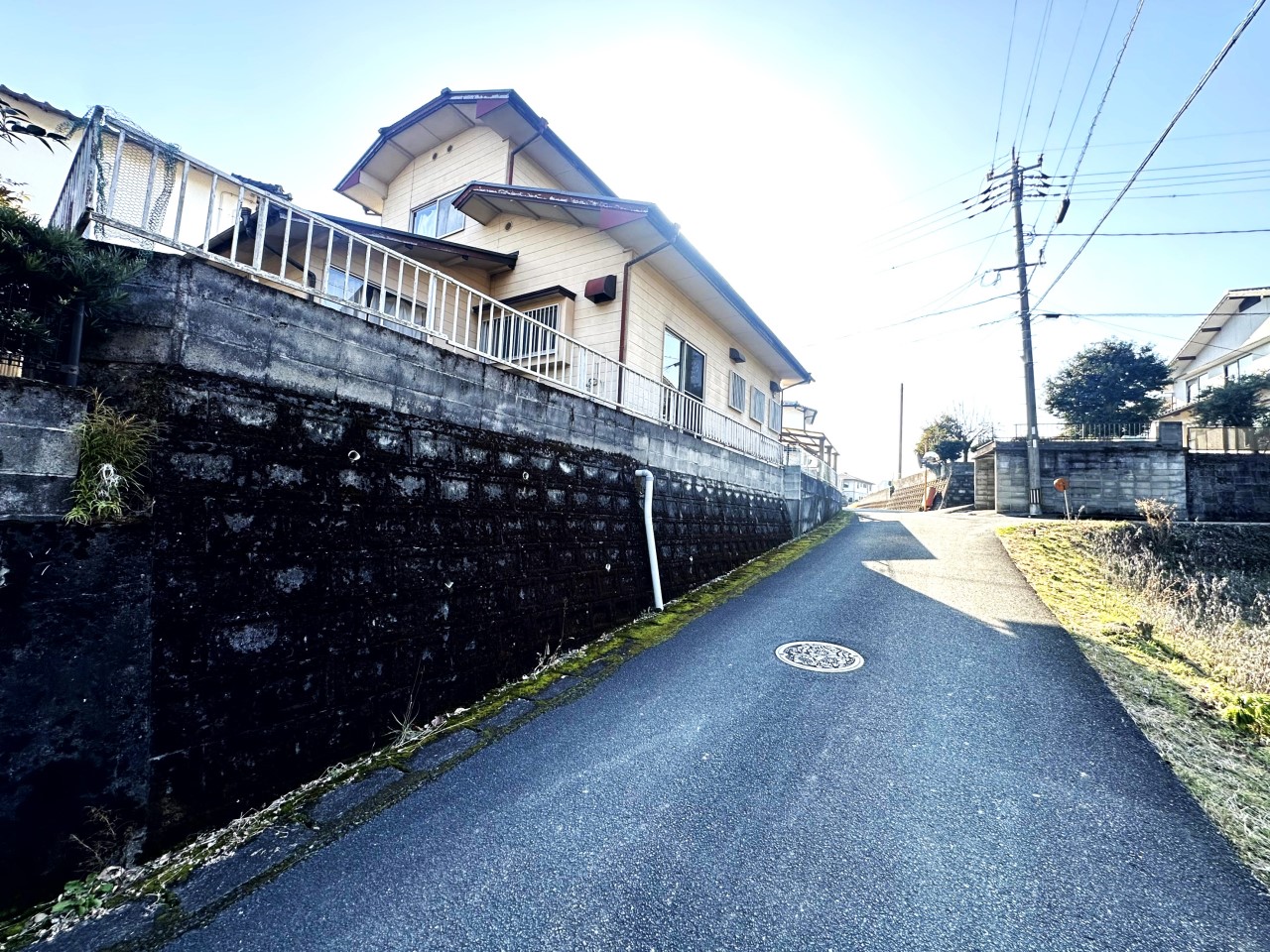 ※現況販売になります。（2026.1月撮影）閑静な住宅街の５DK2階建て住宅♪