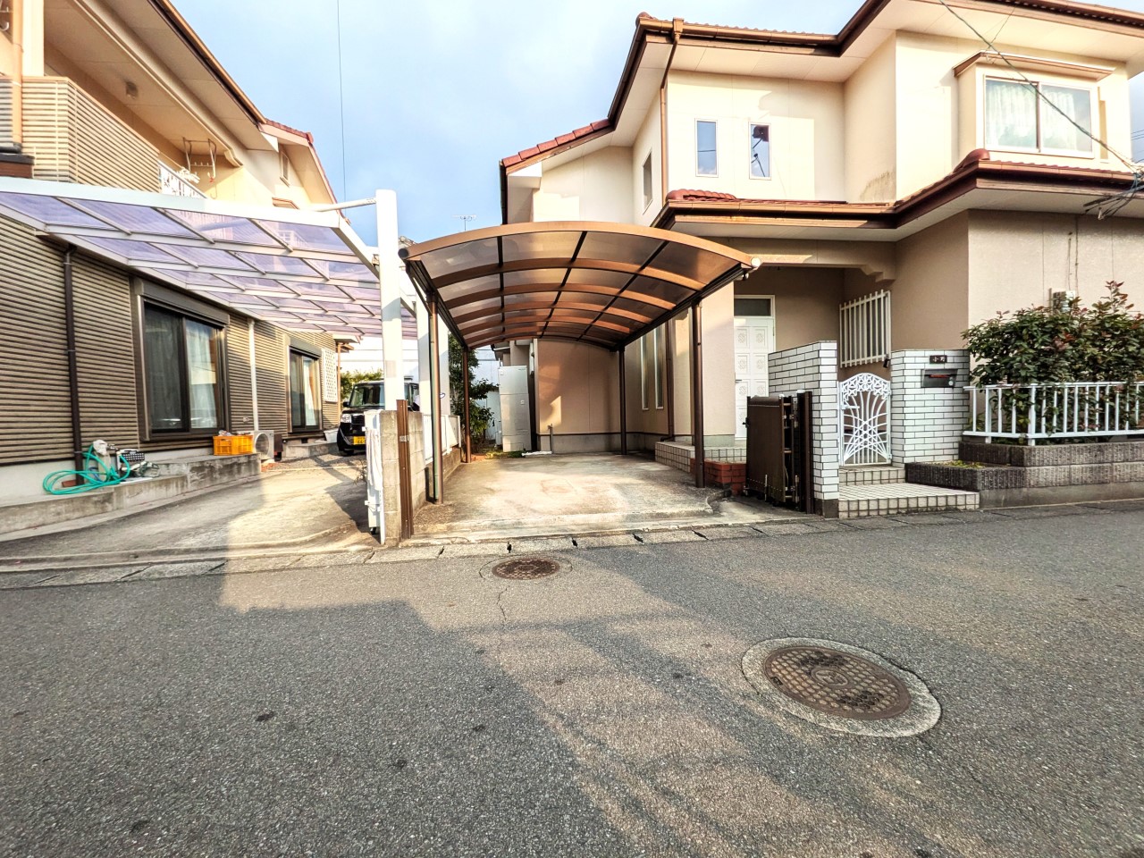 【外観】カーポート付き！（2026年2月撮影）