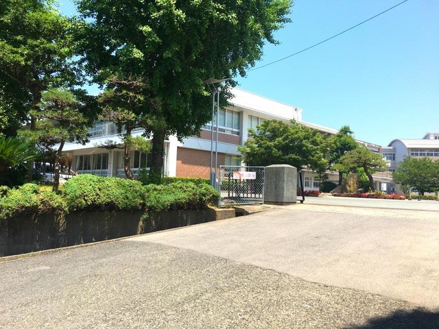 熊本市立下益城城南中学校(2300m)-