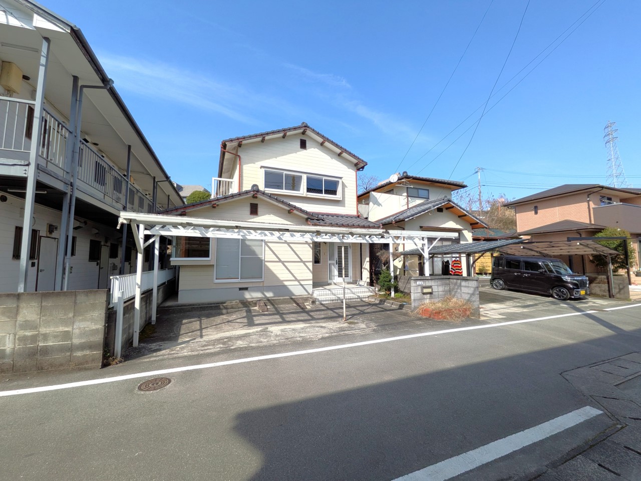 【外観】駐車2台可能！（2026年3月撮影）