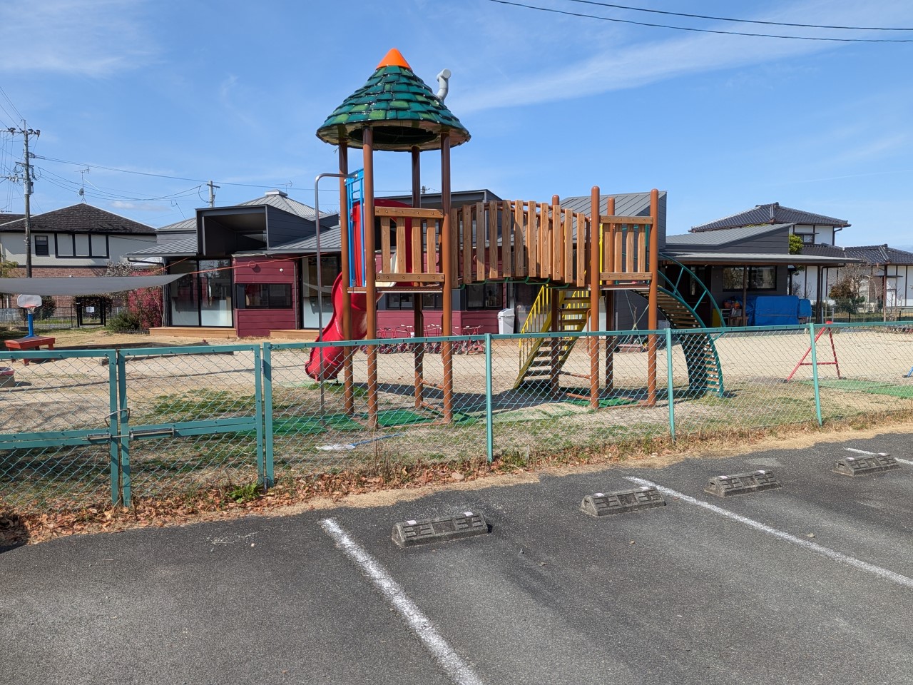 泗水幼稚園(2400m)-