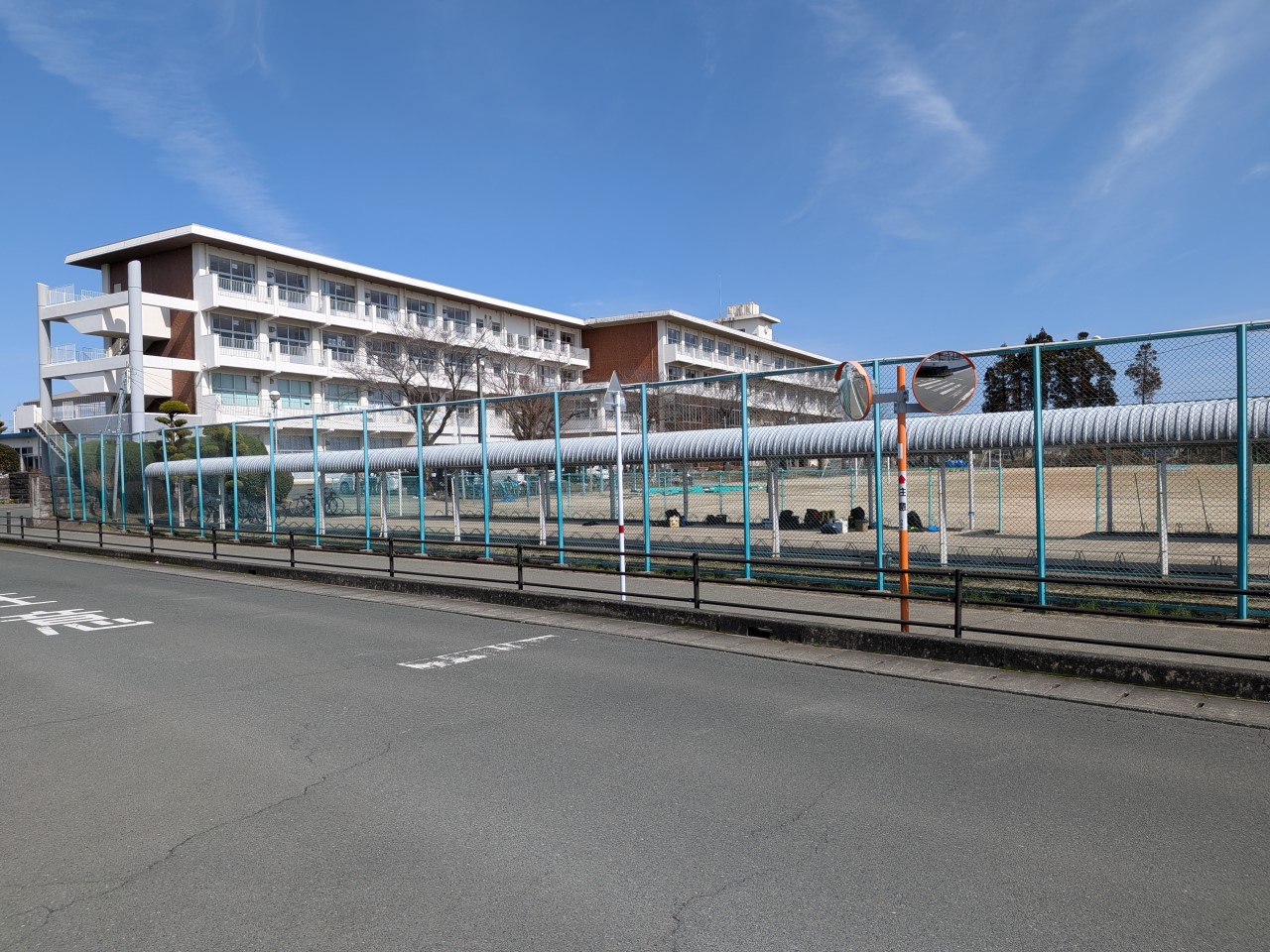 合志市立西合志南中学校(1900m)-