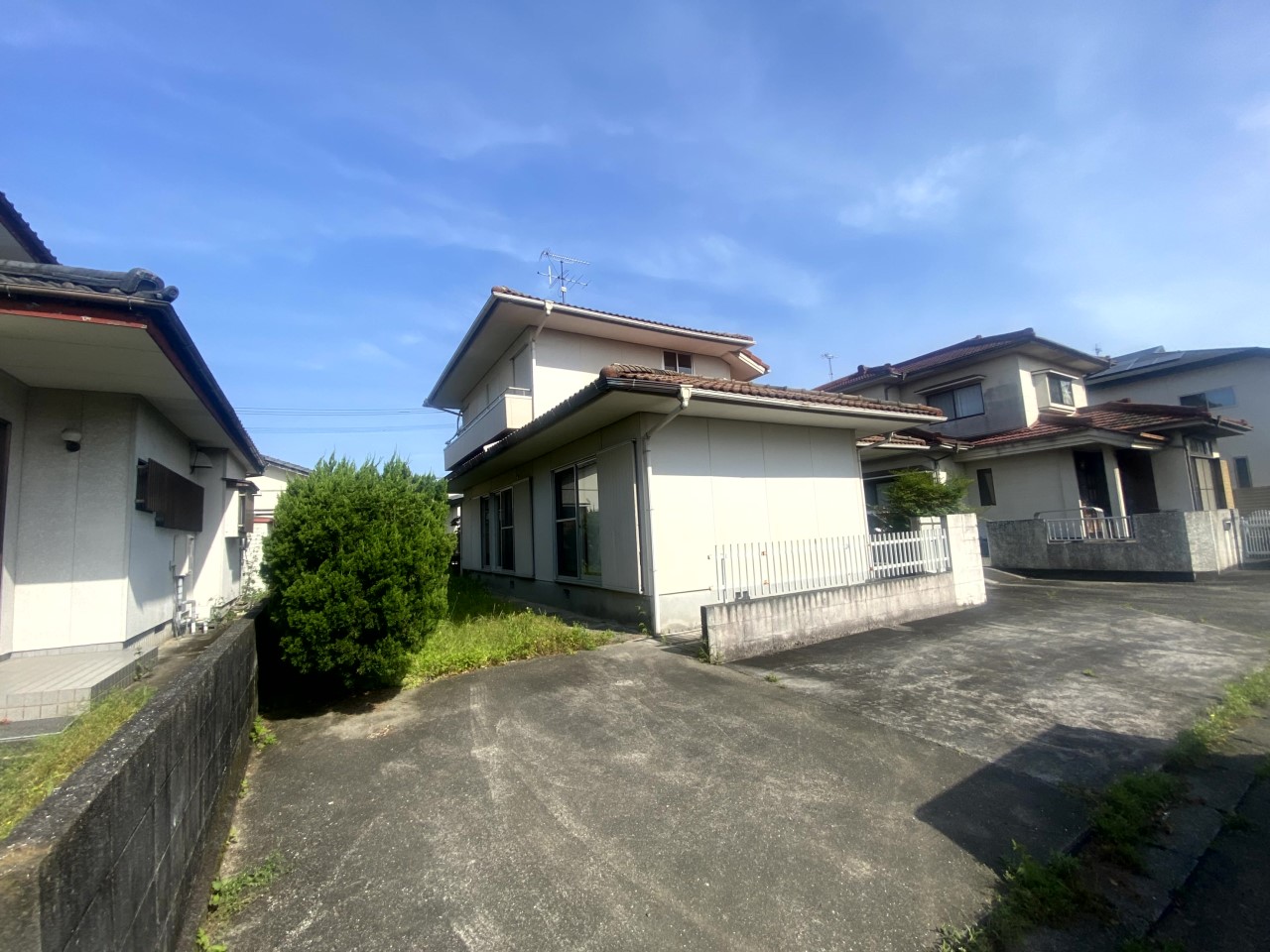 【外観】駐車2台可能！（2026年4月撮影）