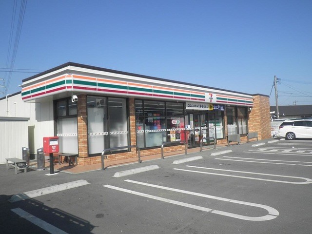 セブンイレブン城南バイパス店(500m)-