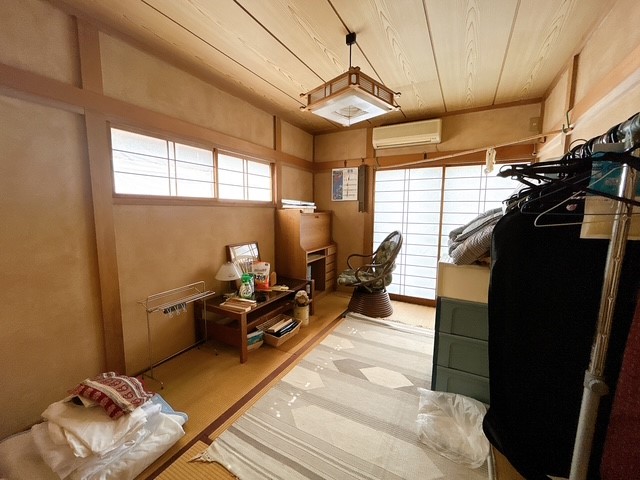 ご両親がお泊りになっても、ぬくもりを感じられる和室でゆっくりとお寛ぎいただけます♪