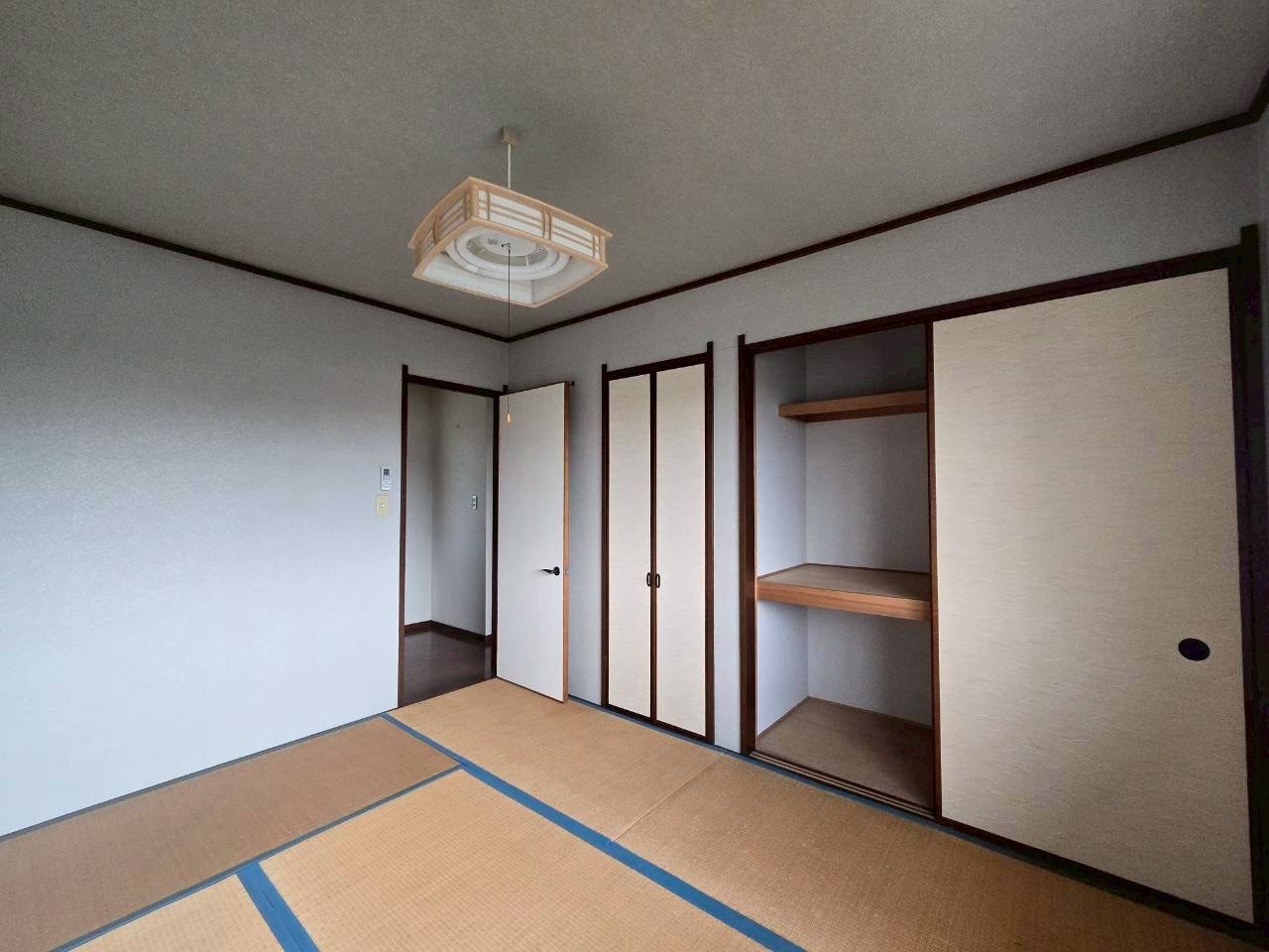 ご両親がお泊りになっても、ぬくもりを感じられる和室でゆっくりとお寛ぎいただけます♪