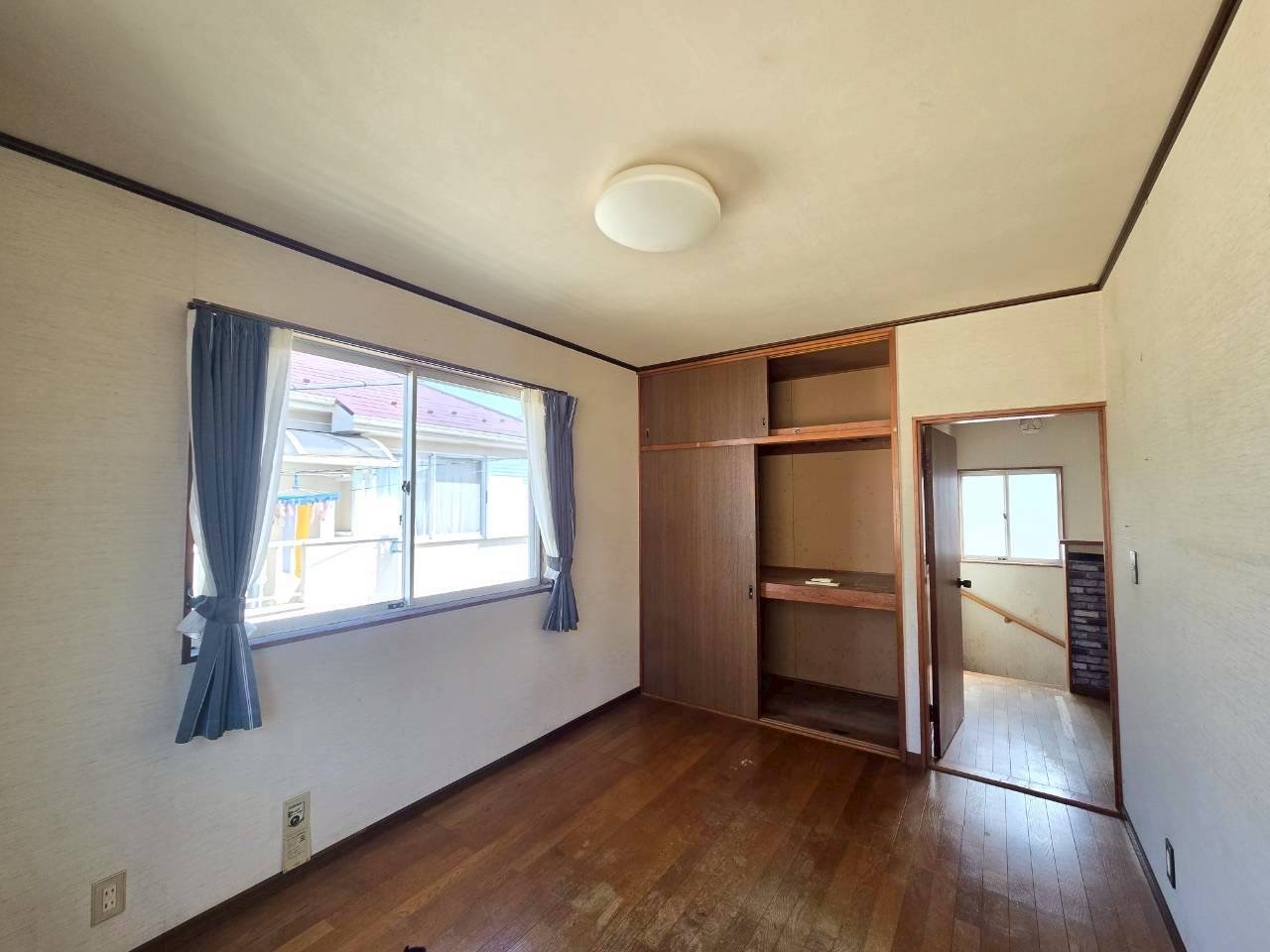 2階の洋室は子ども部屋としても快適な広さを確保しています