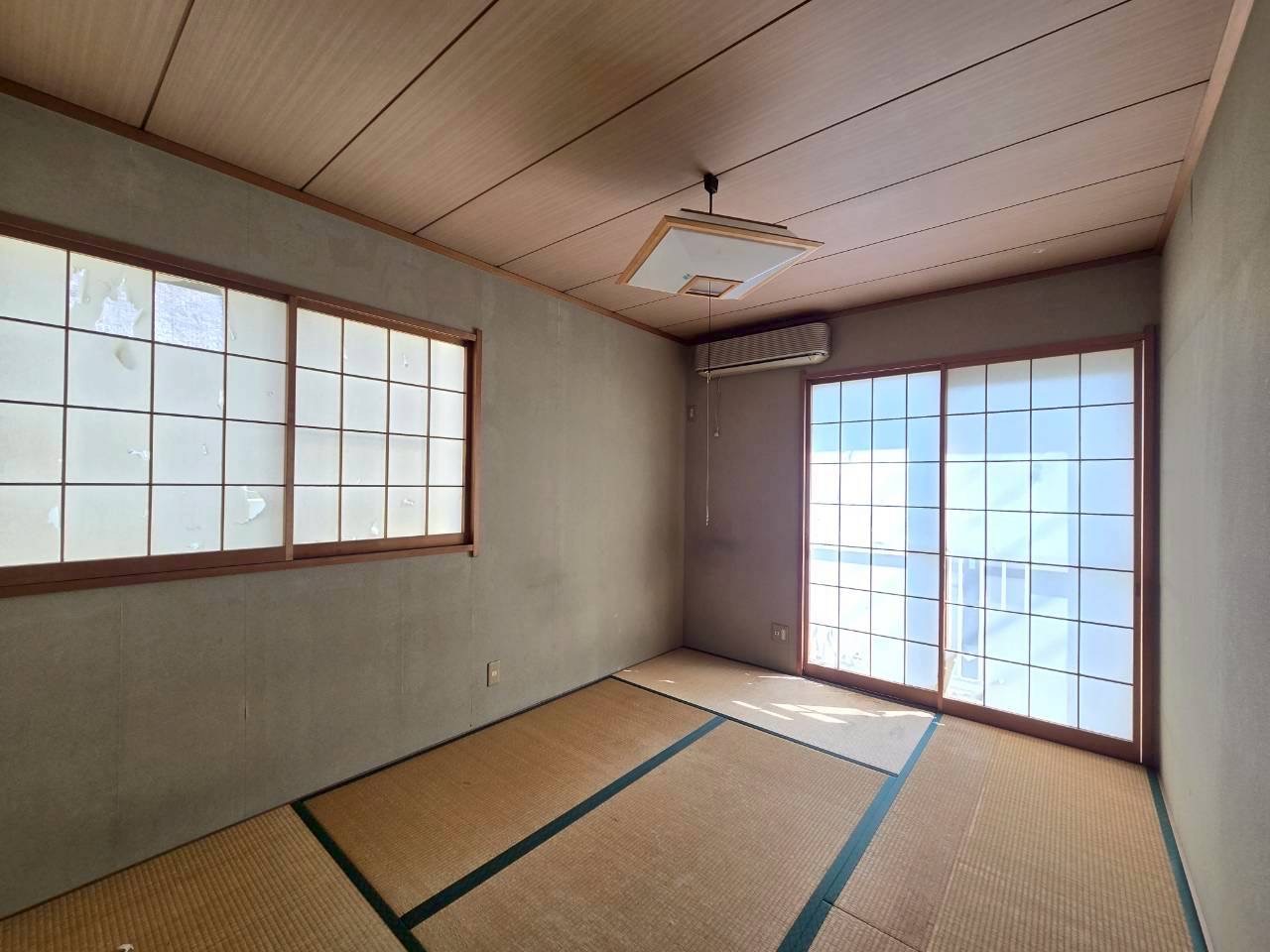 ご両親がお泊りになっても、ぬくもりを感じられる2Fの和室でゆっくりとお寛ぎいただけます♪