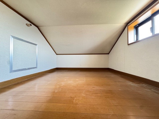 ◆収納｜たっぷり収納できる小屋裏収納！季節物の収納にも便利です♪