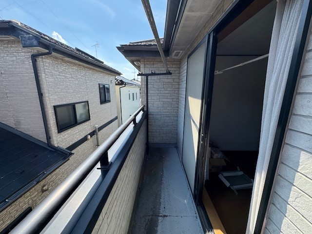 ◆バルコニー｜バルコニーのおかげでお部屋に太陽光が差し込みます♪